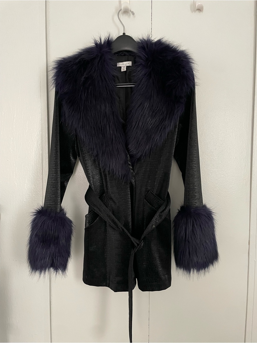 Topshop Womens Size 6 Monikh Faux Fur Trim Leather Coat Jacket Black Navy